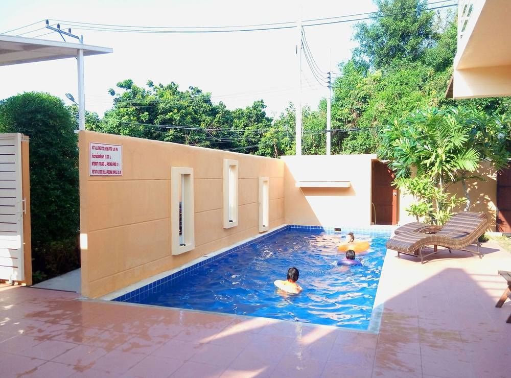 Gp Rooms Pool Guesthouse Pattaya Exterior foto